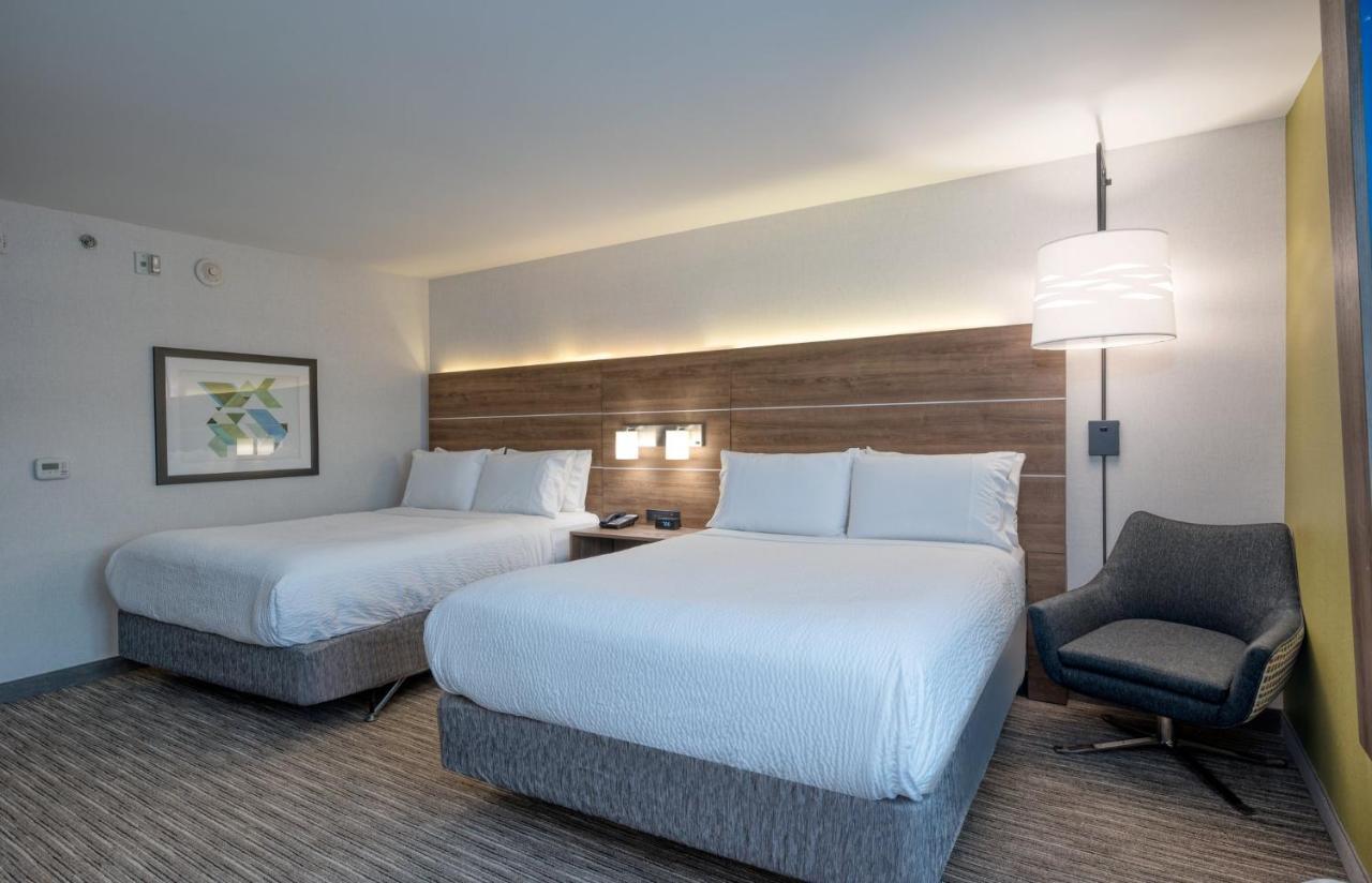 Holiday Inn Express Radcliff Fort Knox By Ihg Exterior foto