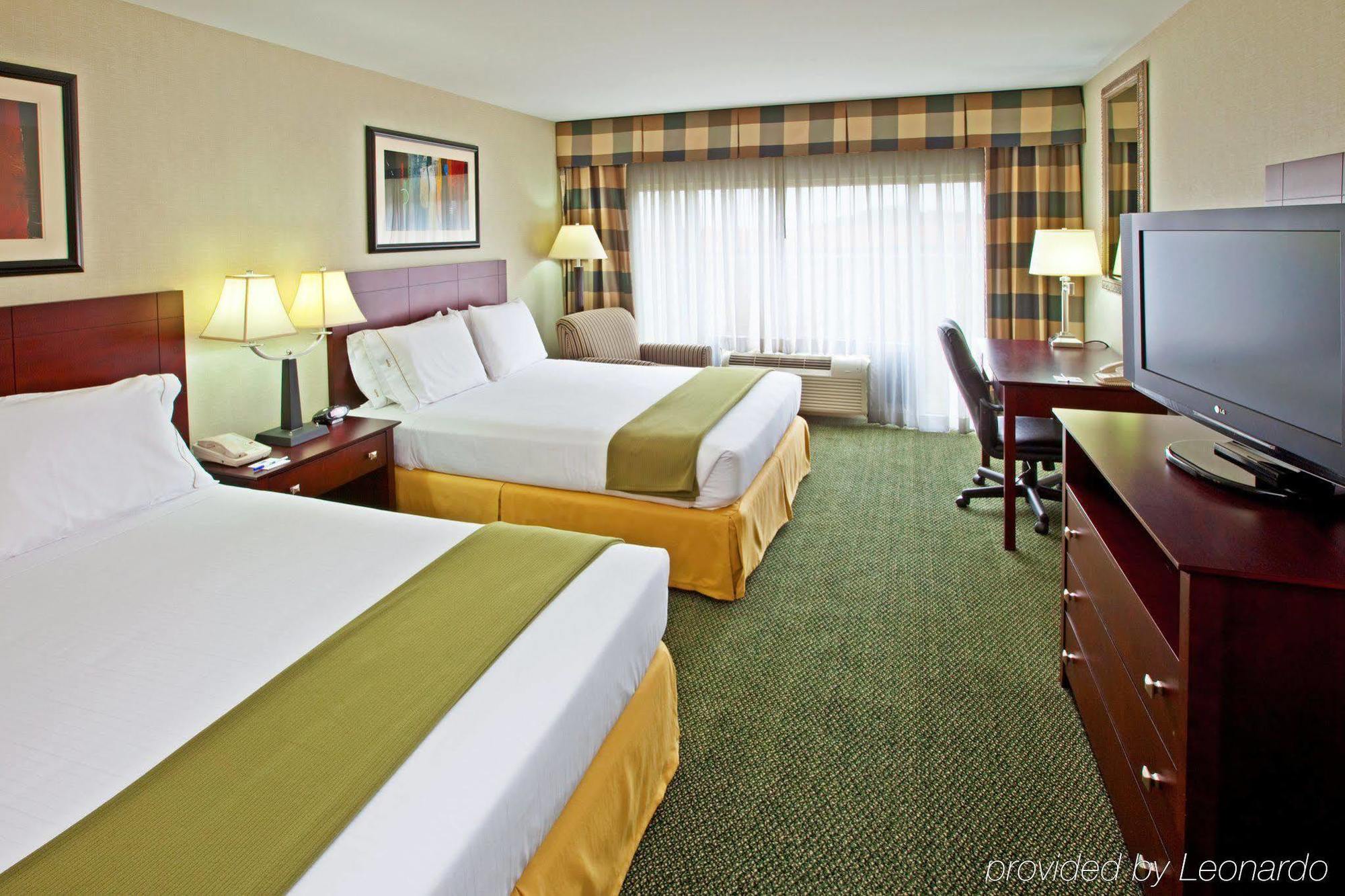 Holiday Inn Express Radcliff Fort Knox By Ihg Exterior foto
